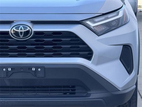 Used 2024 Toyota RAV4 LE image 9