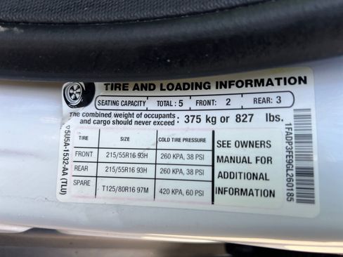 Used 2016 Ford Focus SE FWD image 35
