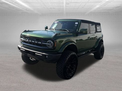 Used 2023 Ford Bronco Outer Banks AWD/4WD image 4