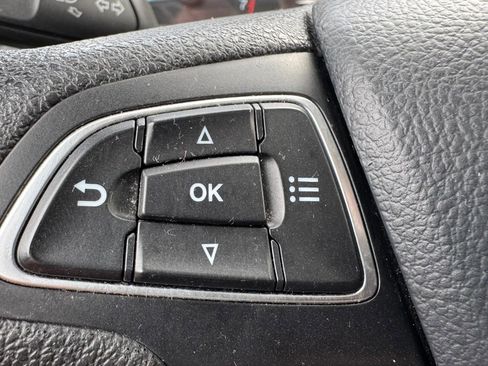 Used 2020 Ford EcoSport S FWD image 15