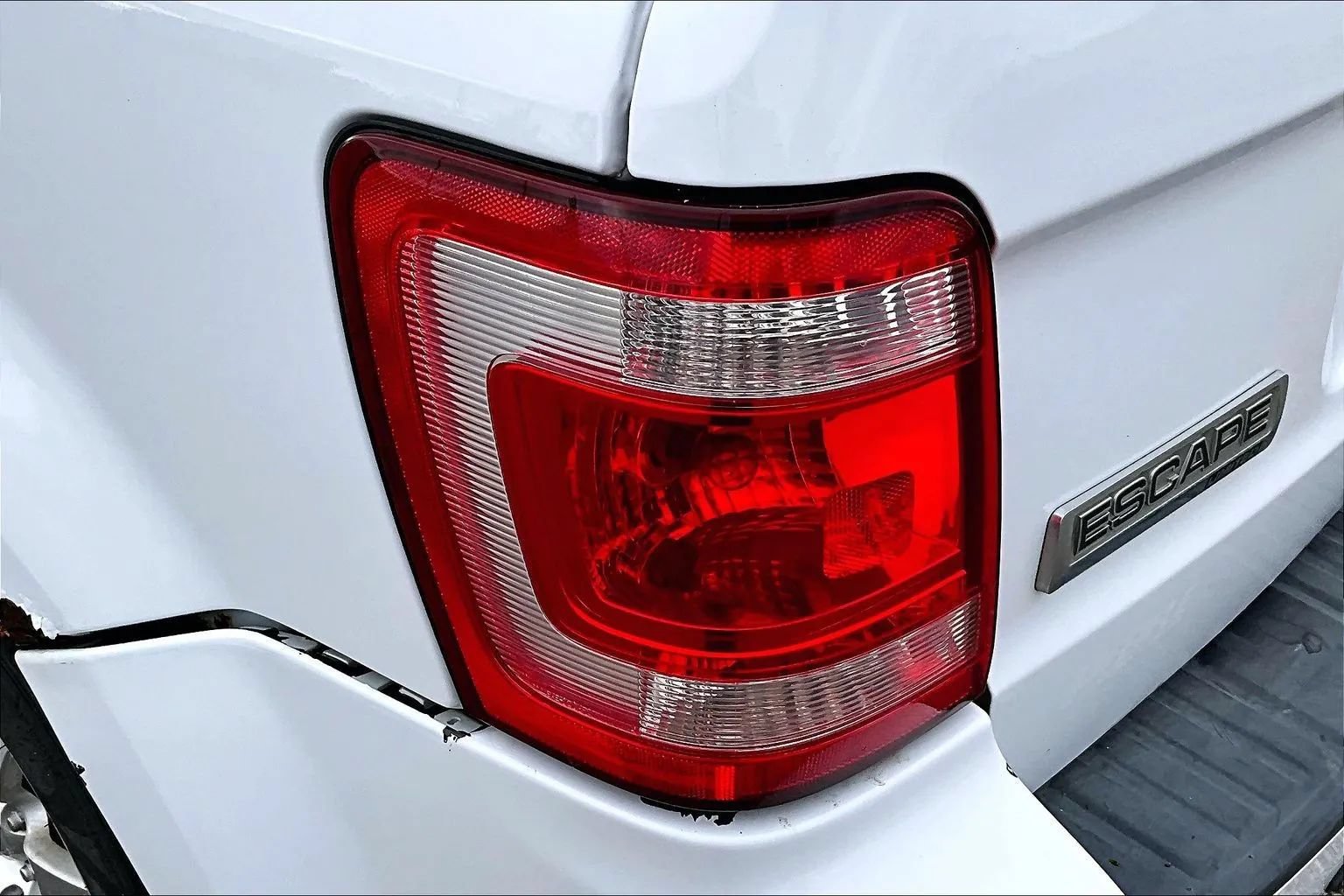 Used 2008 Ford Escape Limited AWD/4WD image 25