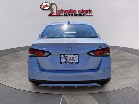 New 2025 Nissan Versa SR w/ Trunk Package image 5