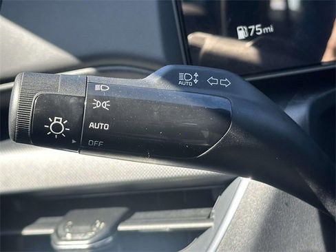 New 2025 Kia K4 EX image 14