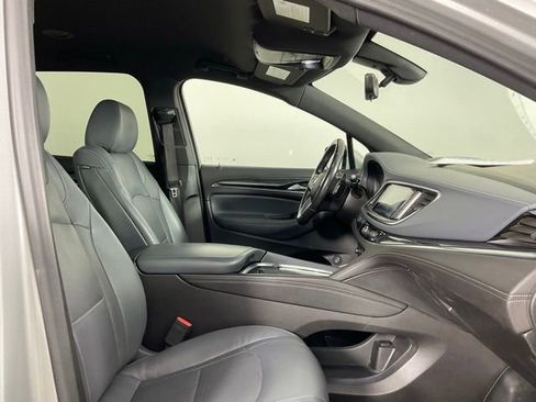 Used 2022 Buick Enclave Premium AWD/4WD image 18