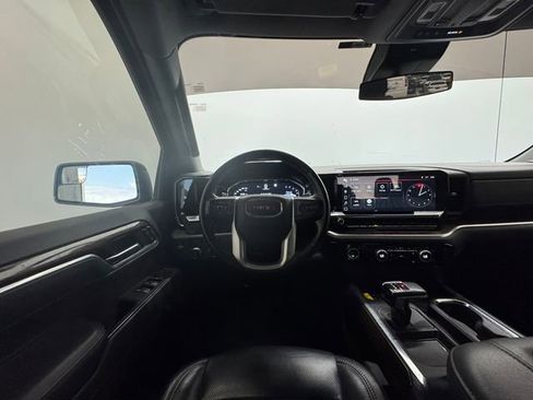 Used 2022 GMC Sierra 1500 Elevation image 20