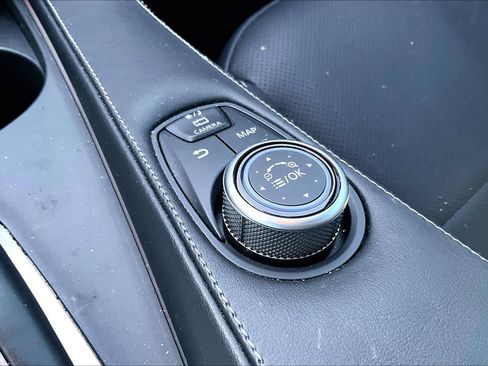 Used 2024 INFINITI QX50 Sport image 34