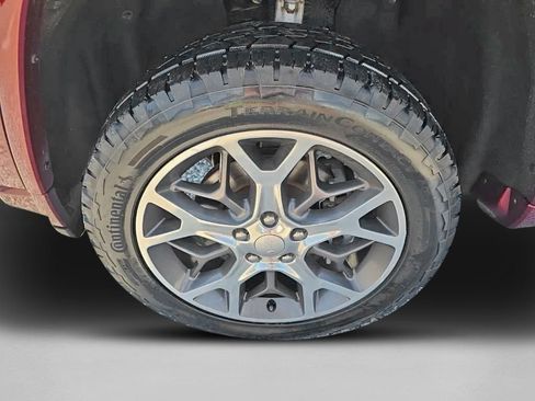 Used 2020 Jeep Grand Cherokee Overland AWD/4WD image 11