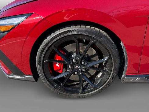 Certified 2024 Hyundai Elantra N image 9