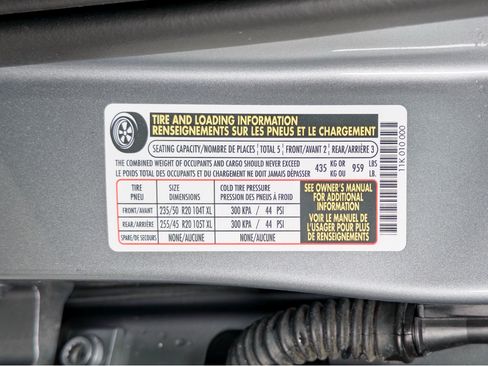 Used 2023 Volkswagen ID.4 Pro S AWD/4WD image 29