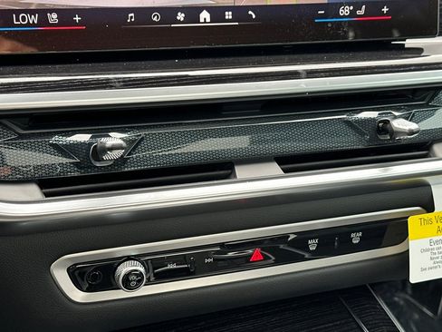 New 2026 BMW X5 xDrive40i w/ M Sport Package image 18