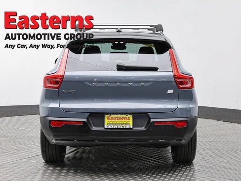 Used 2022 Volvo XC40 P8 Recharge Ultimate AWD/4WD image 6