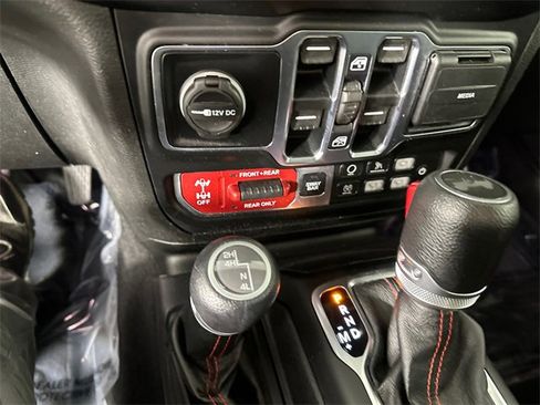 Used 2020 Jeep Wrangler Unlimited Rubicon image 30