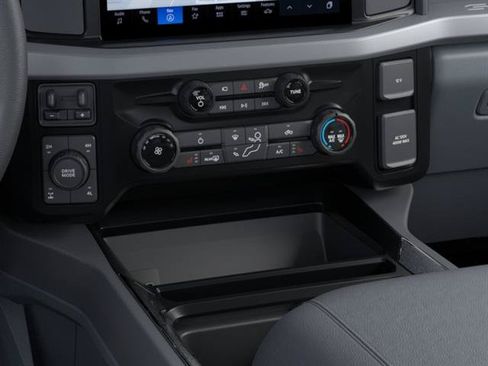 New 2026 Ford F250 XLT w/ XLT Premium Package AWD/4WD image 15