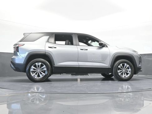 Used 2025 Chevrolet Equinox LT FWD image 55