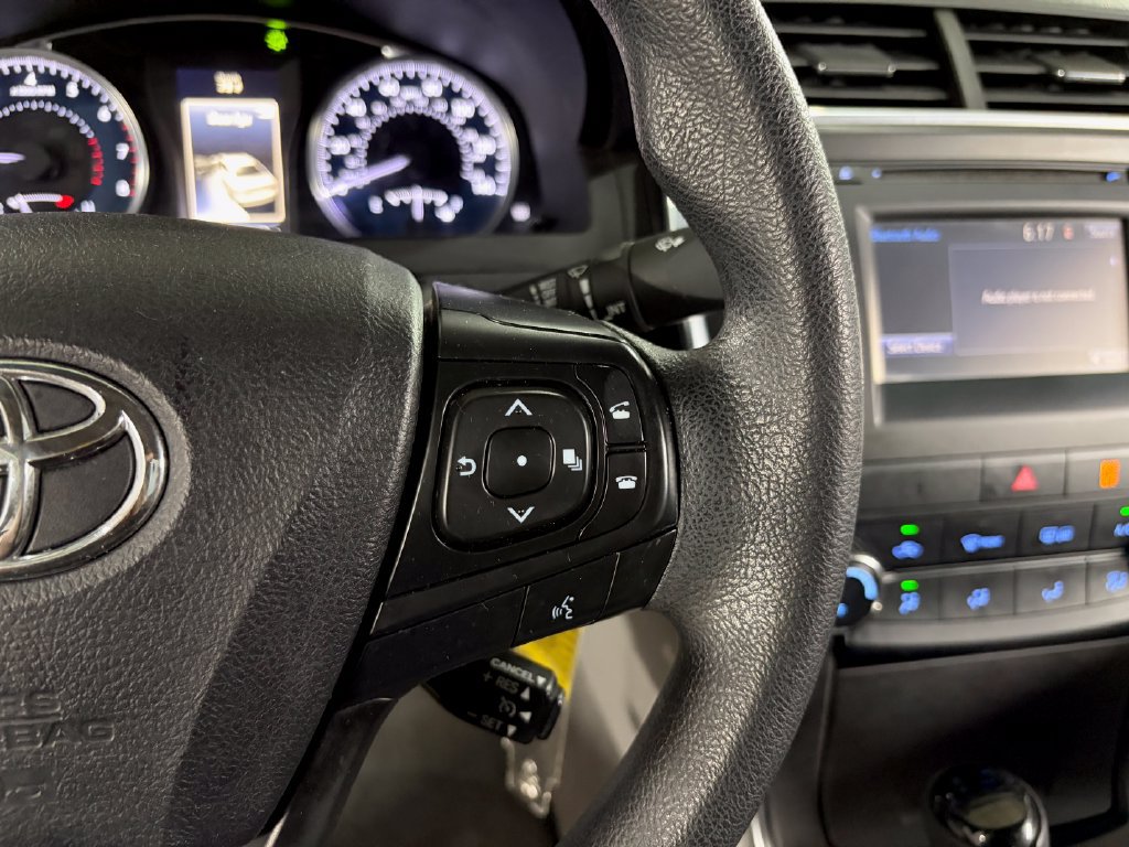 Used 2016 Toyota Camry LE FWD image 24