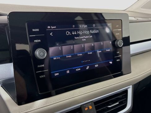 New 2026 Volkswagen Taos SE AWD/4WD image 15