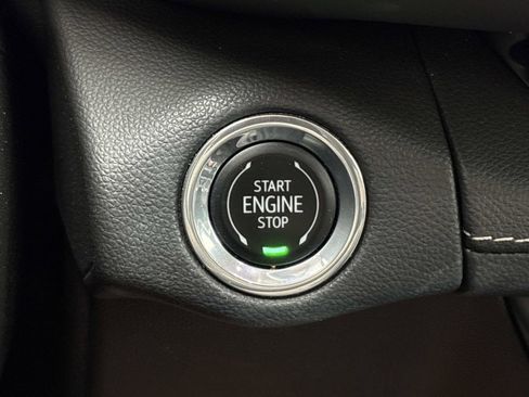 Certified 2023 Buick Envision Essence image 35