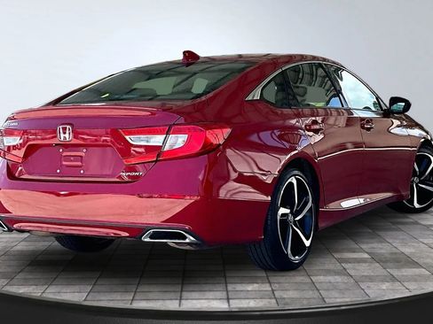 Used 2019 Honda Accord Sport image 6