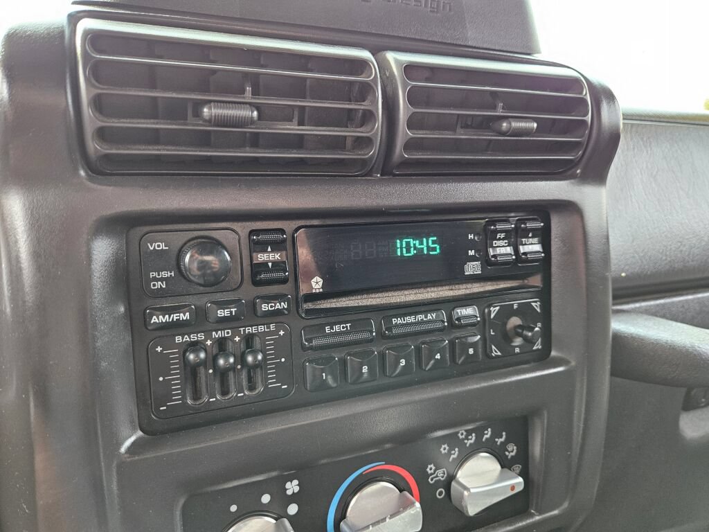 Used 2001 Jeep Wrangler Sport AWD/4WD image 16