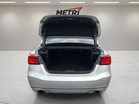 Used 2017 Nissan Maxima Platinum image 39