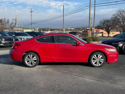 Used 2011 Honda Accord EX-L image 2