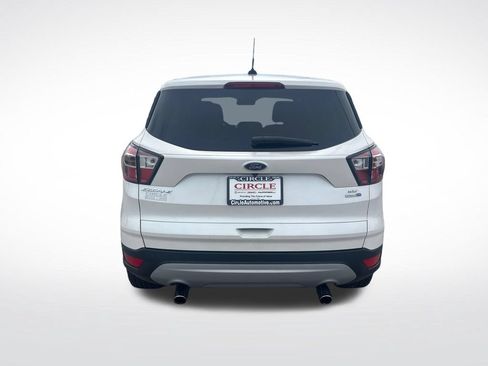 Used 2017 Ford Escape SE AWD/4WD image 5