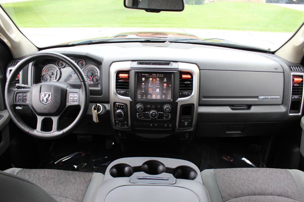 Used 2016 RAM 1500 Big Horn AWD/4WD image 29