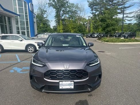 Used 2024 Honda HR-V LX image 3