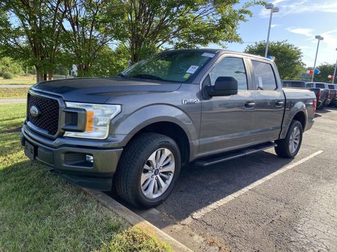 Used 2018 Ford F150 XL w/ Equipment Group 101A Mid AWD/4WD image 3