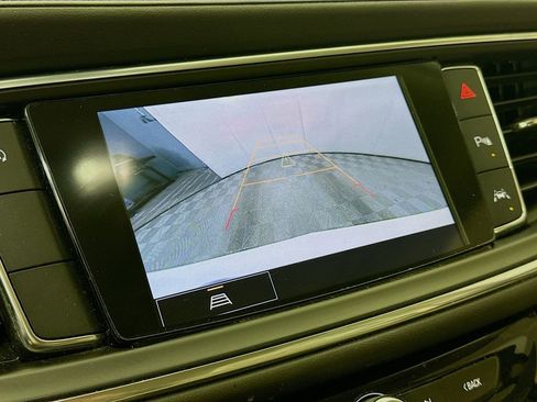 Used 2024 Buick Enclave Essence FWD image 14