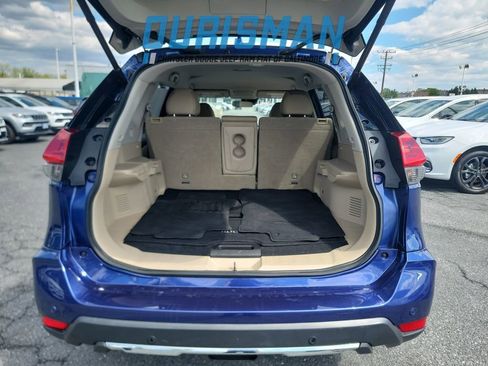 Used 2019 Nissan Rogue SV AWD/4WD image 18