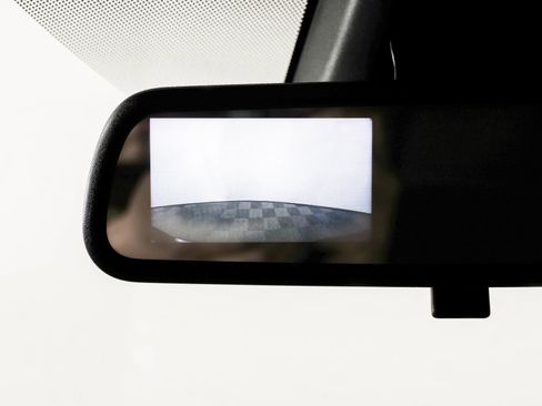 Used 2025 Chevrolet Express 3500 LT w/ LT Preferred Equipment Group image 8