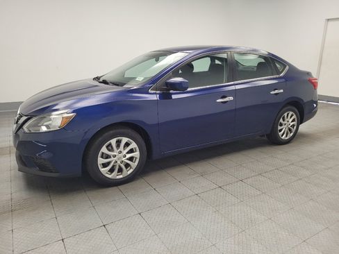 Used 2019 Nissan Sentra SV FWD image 2