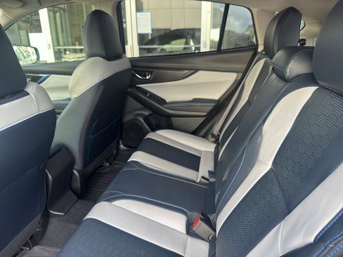 Used 2019 Subaru Crosstrek Hybrid w/ Moonroof Package w/Navigation image 8