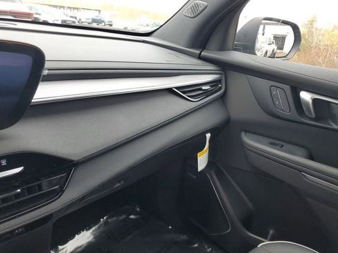 New 2026 Buick Enclave Preferred image 26