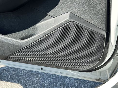 Used 2023 Honda Accord LX image 28