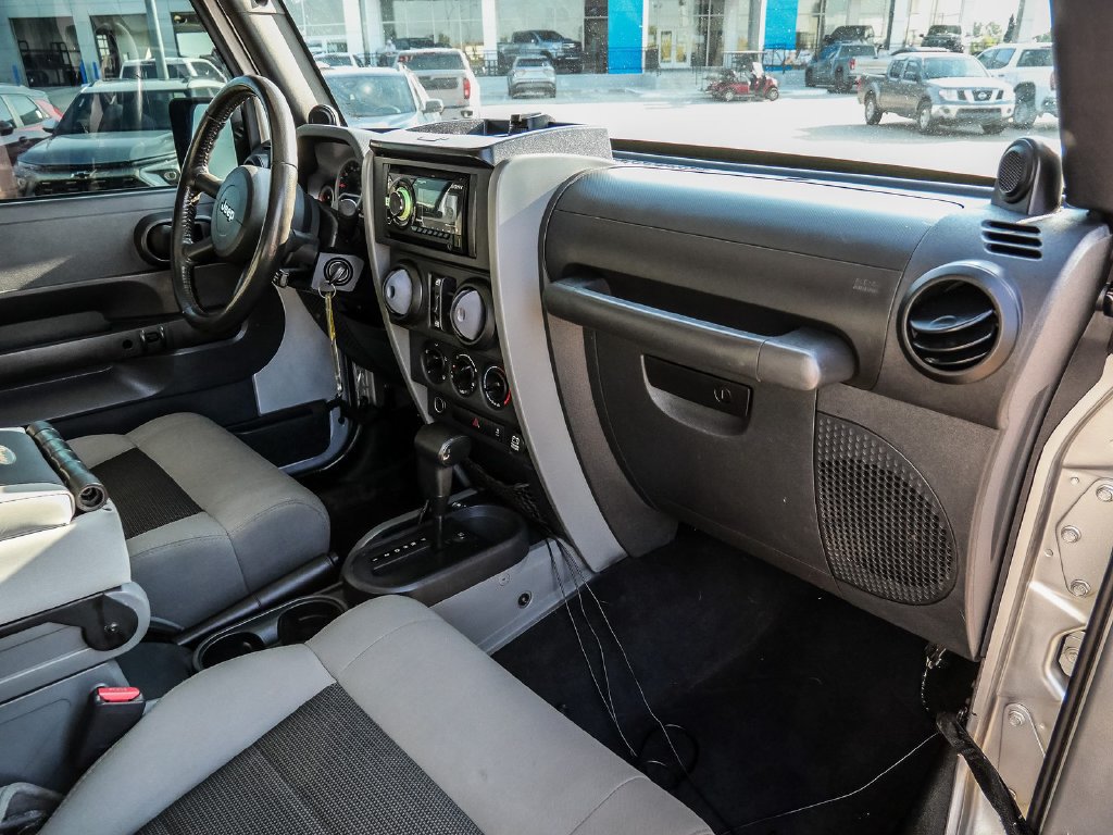 Used 2010 Jeep Wrangler Unlimited Sport AWD/4WD image 18