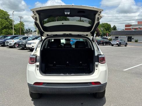 Used 2019 Jeep Compass Latitude AWD/4WD image 47
