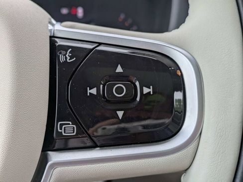 New 2026 Volvo XC60 B5 Ultra w/ Protection Package Premier AWD/4WD image 36