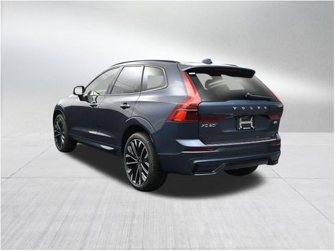 New 2026 Volvo XC60 B5 Ultra w/ Protection Package Premier AWD/4WD image 3
