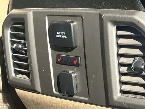 Used 2016 Ford F150 Lariat w/ Equipment Group 502A Luxury image 32