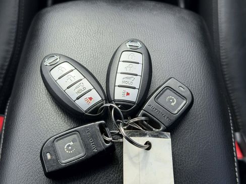 Used 2014 Nissan Rogue SL image 25