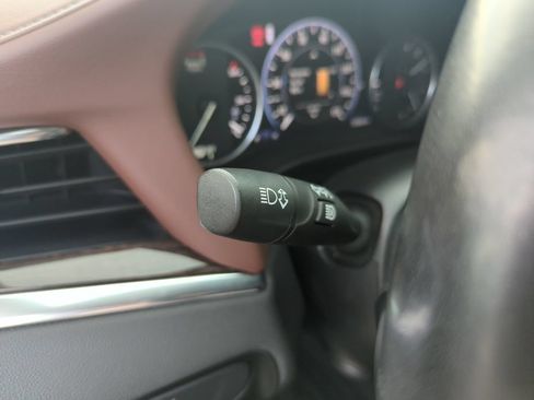 Used 2020 Buick Enclave Avenir w/ LPO, Floor Liner Package FWD image 21