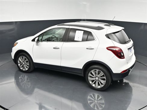 Used 2018 Buick Encore Preferred AWD/4WD image 26