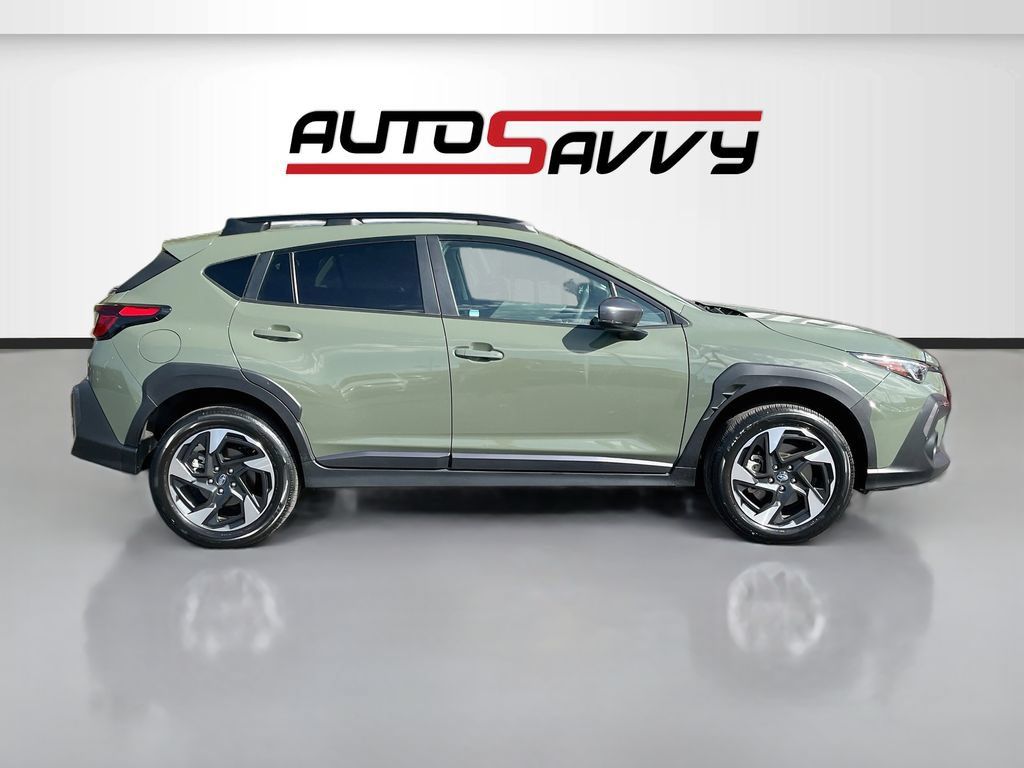 Used 2024 Subaru Crosstrek 2.5i Limited w/ Crosstrek Mirror Package AWD/4WD image 8