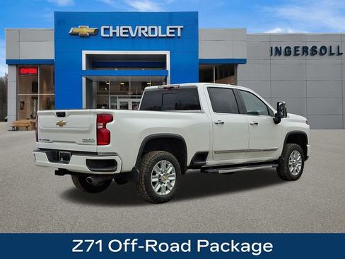Used 2024 Chevrolet Silverado 2500 High Country w/ Technology Package image 9