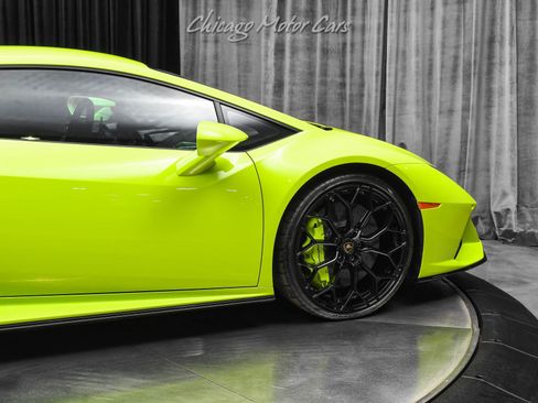 Used 2020 Lamborghini Huracan EVO image 41