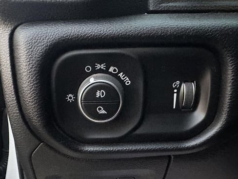 Used 2022 RAM 1500 Big Horn image 14