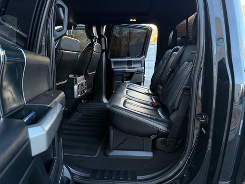 Used 2021 Ford F350 Platinum image 25