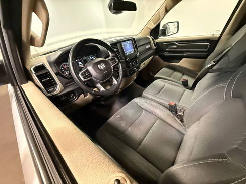 Used 2020 RAM 1500 Big Horn AWD/4WD image 2